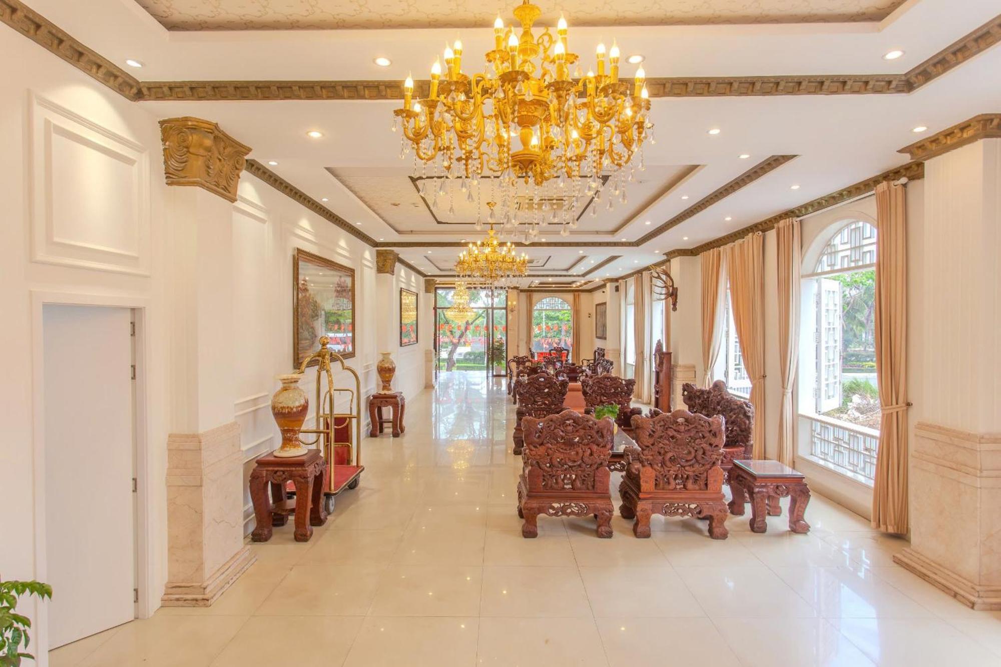Seavitel Hotel 4*